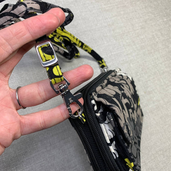 VERA BRADLEY Baroque Pattern Fleur Black Gray Yellow Crossbody Wallet Size Small - Picture 11 of 14